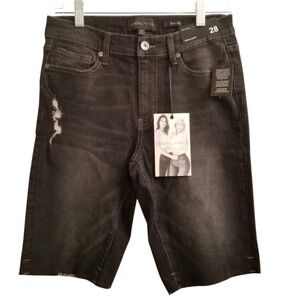Kendall + Kylie The Bu Short US Size 4-6, EU Size 28 NWT $108